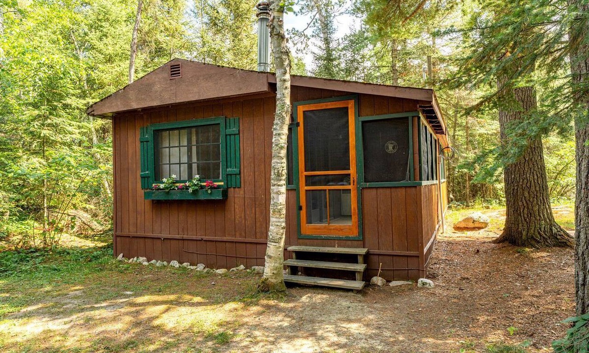 Ely Cabin | Charming Pet-Friendly Cabin in Ely, Ideal for Getaways to Nature in Minnesota