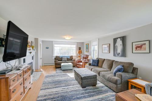Cherryfield House | Cherryfield Home w/Decks On Historic Horse Farm