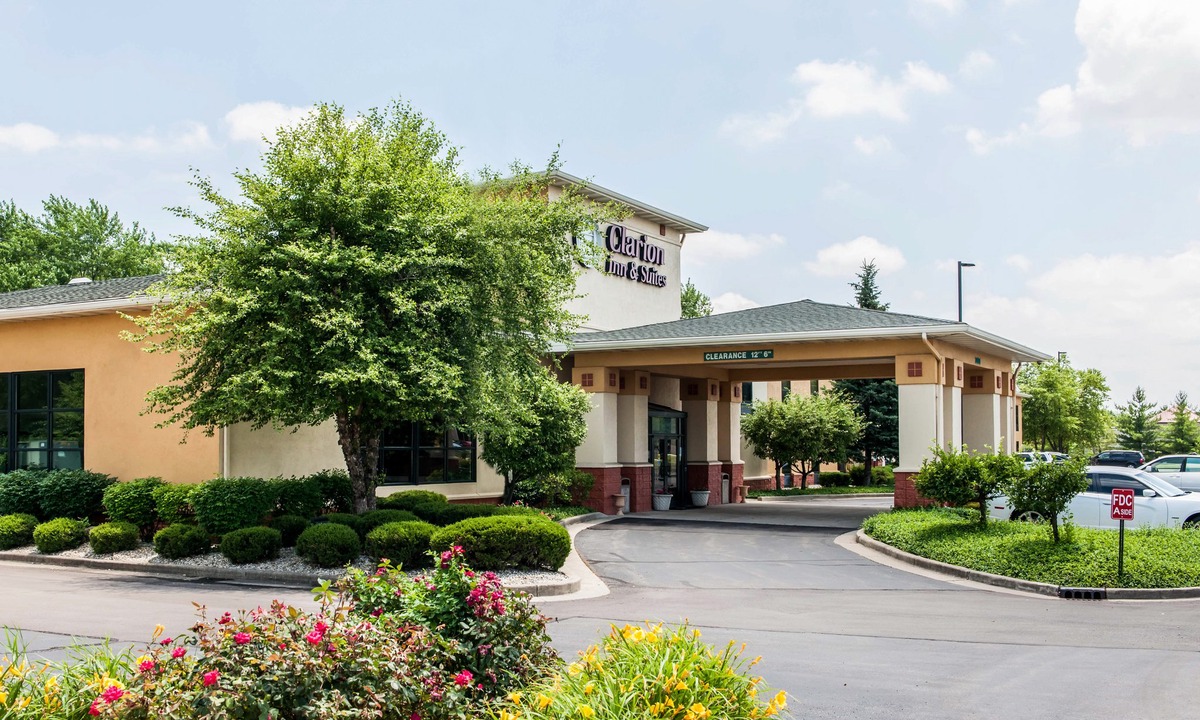 Pike Hotel | Clarion Inn & Suites Northwest