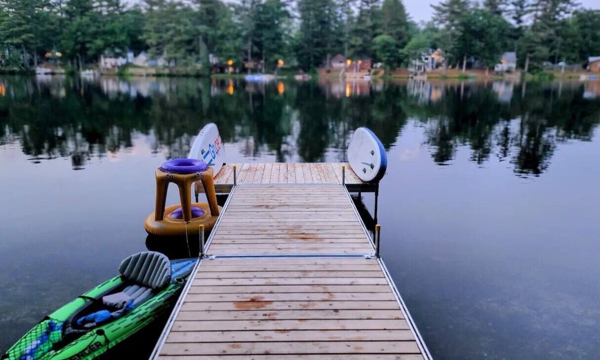 Windham Cabin | Classic Maine Cabin, Private Waterfront Easy Access to Nearby Amenities