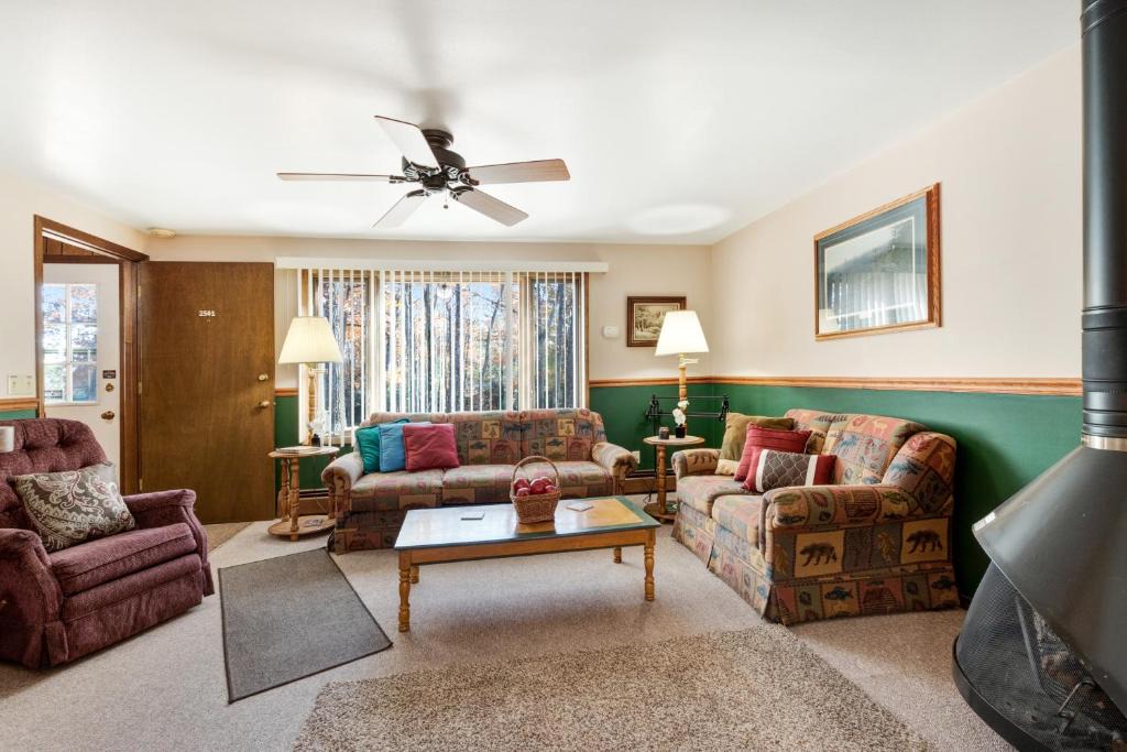 Eagle River Hotel | Cleerwood Village #254