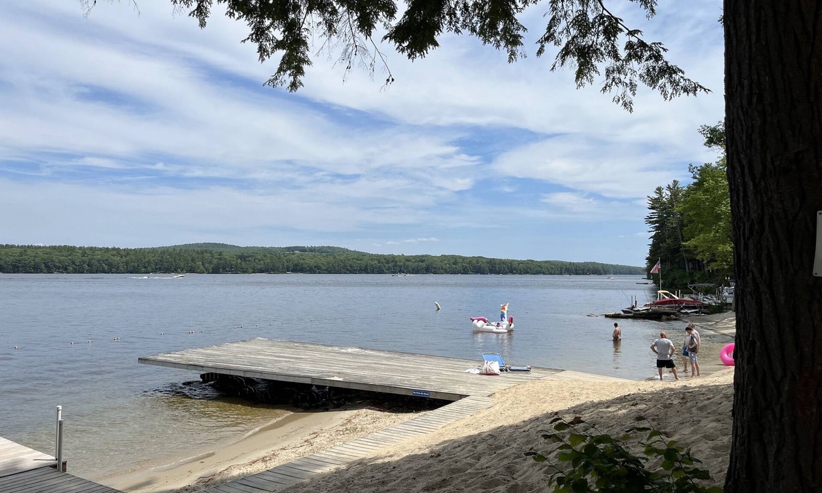 Bridgton House | Colonial House with Long Lake access!