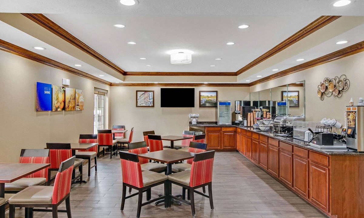 Henderson Hotel | Comfort Inn Henderson - Evansville South