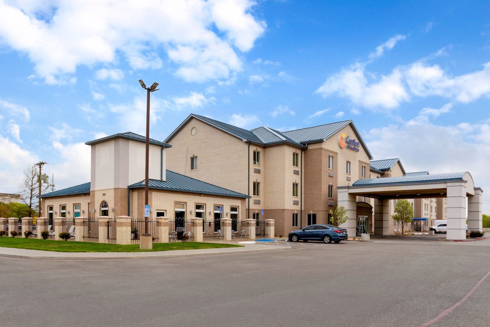 Amarillo Hotel | Comfort Inn & Suites