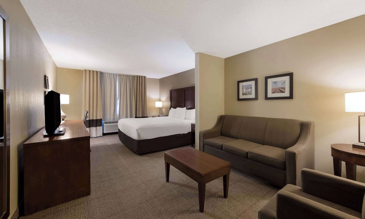 Wichita Hotel | Comfort Inn Wichita East