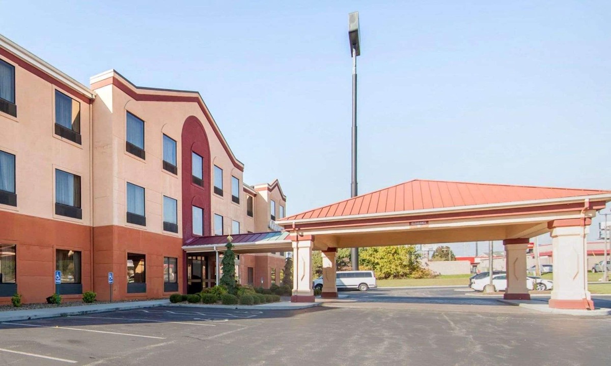 London Hotel | Comfort Suites London
