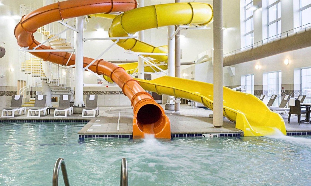 Minot Hotel | Comfort Suites Minot South