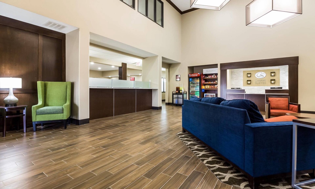 Sioux Falls Hotel | Comfort Suites Sioux Falls Mall District