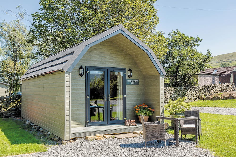 Hawes Cottage | Comfortable pod perfect for short stays for couples with a sense of fun.