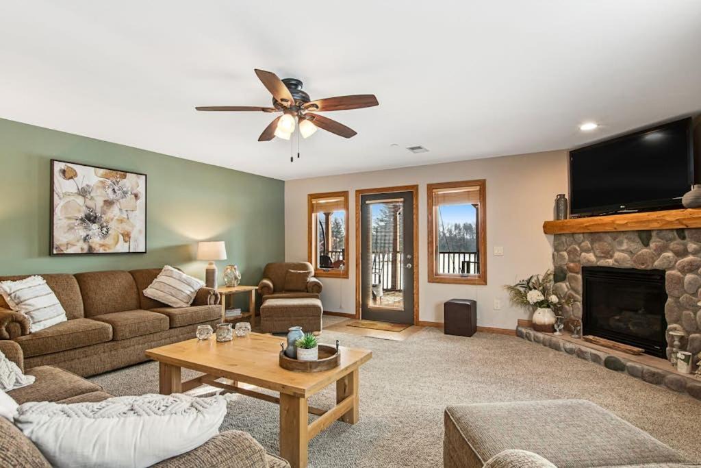 Arkdale House | Condo On the Green