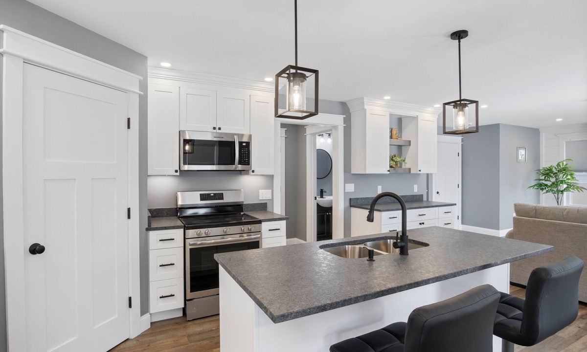 Dover House | Cool New Dover Home