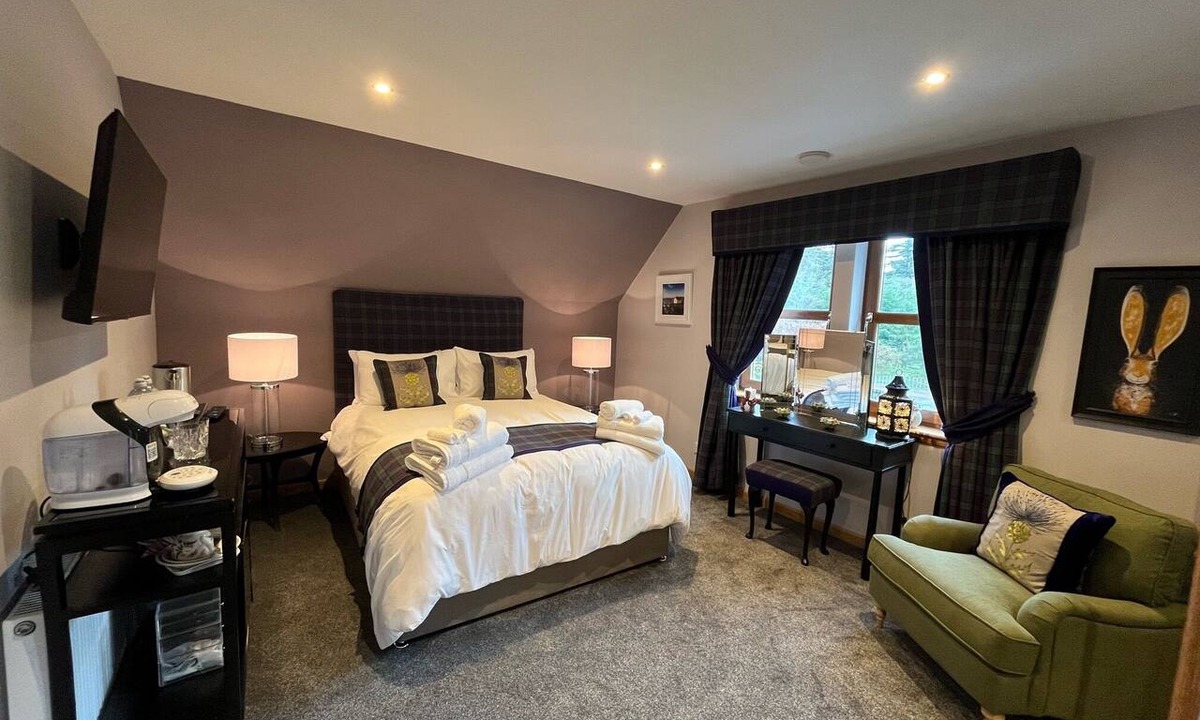 Elgin Bed & Breakfast | Copper Beeches