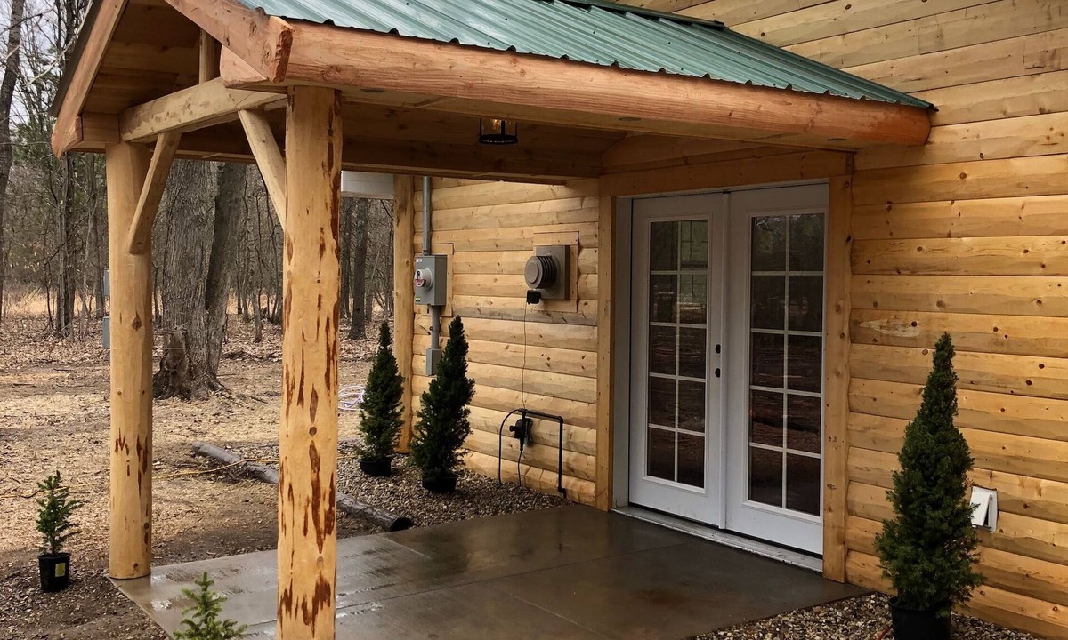 Brown Township House | Cottage In The Woods