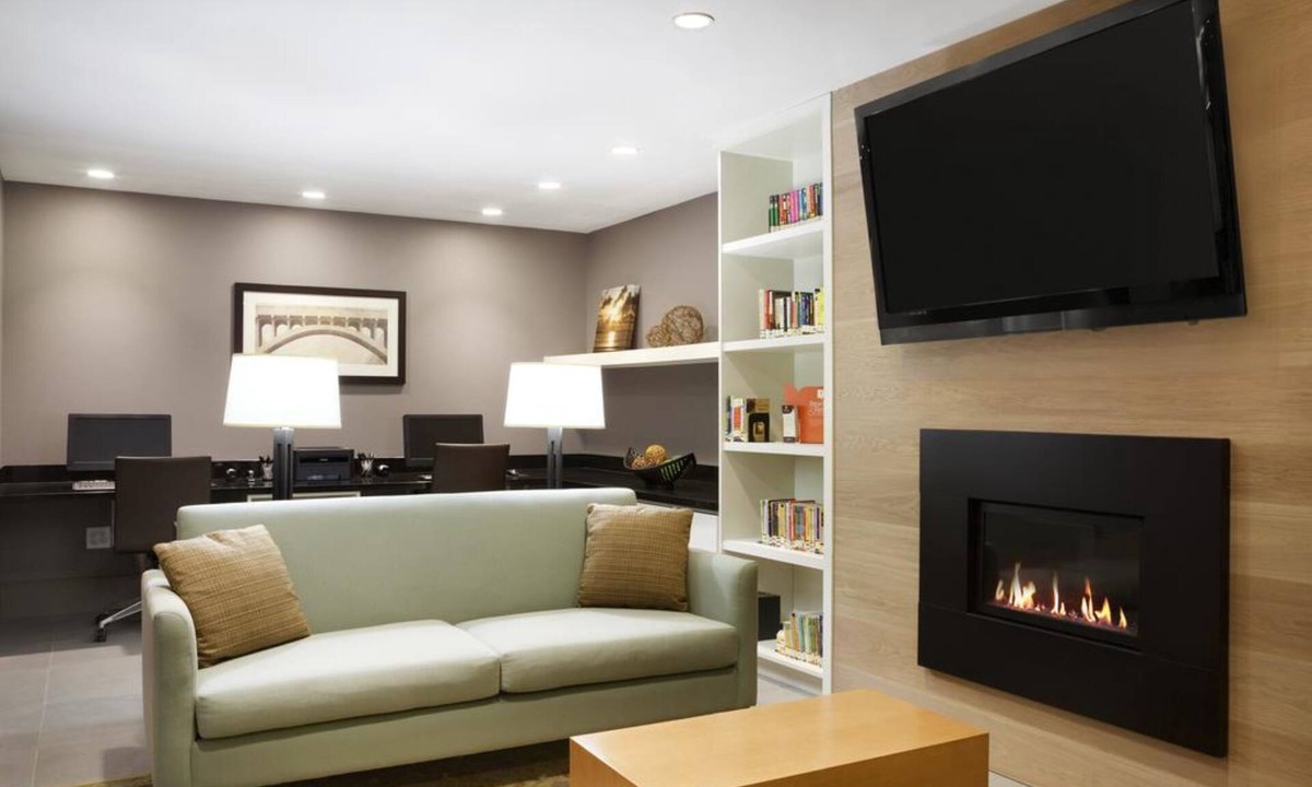 Clarksville Hotel | Country Inn & Suites by Radisson, Clarksville, TN