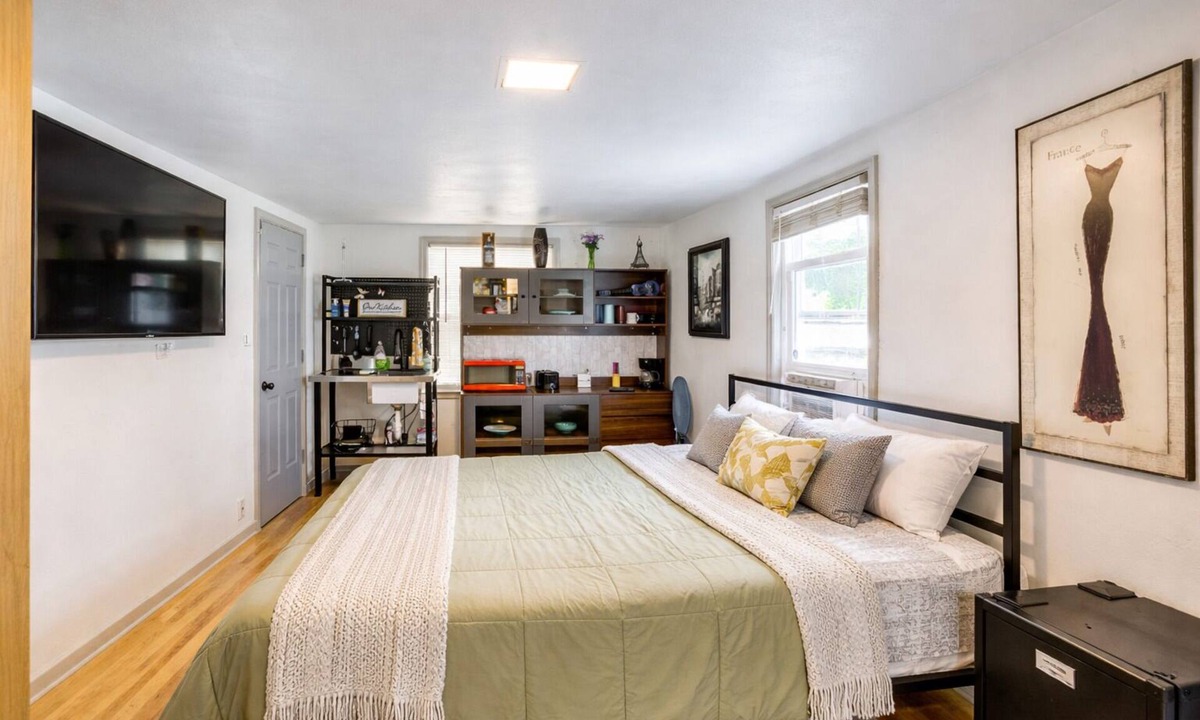 Fond du Lac House | Cozy 1-bedroom townhome in pleasant Fond du Lac with AC