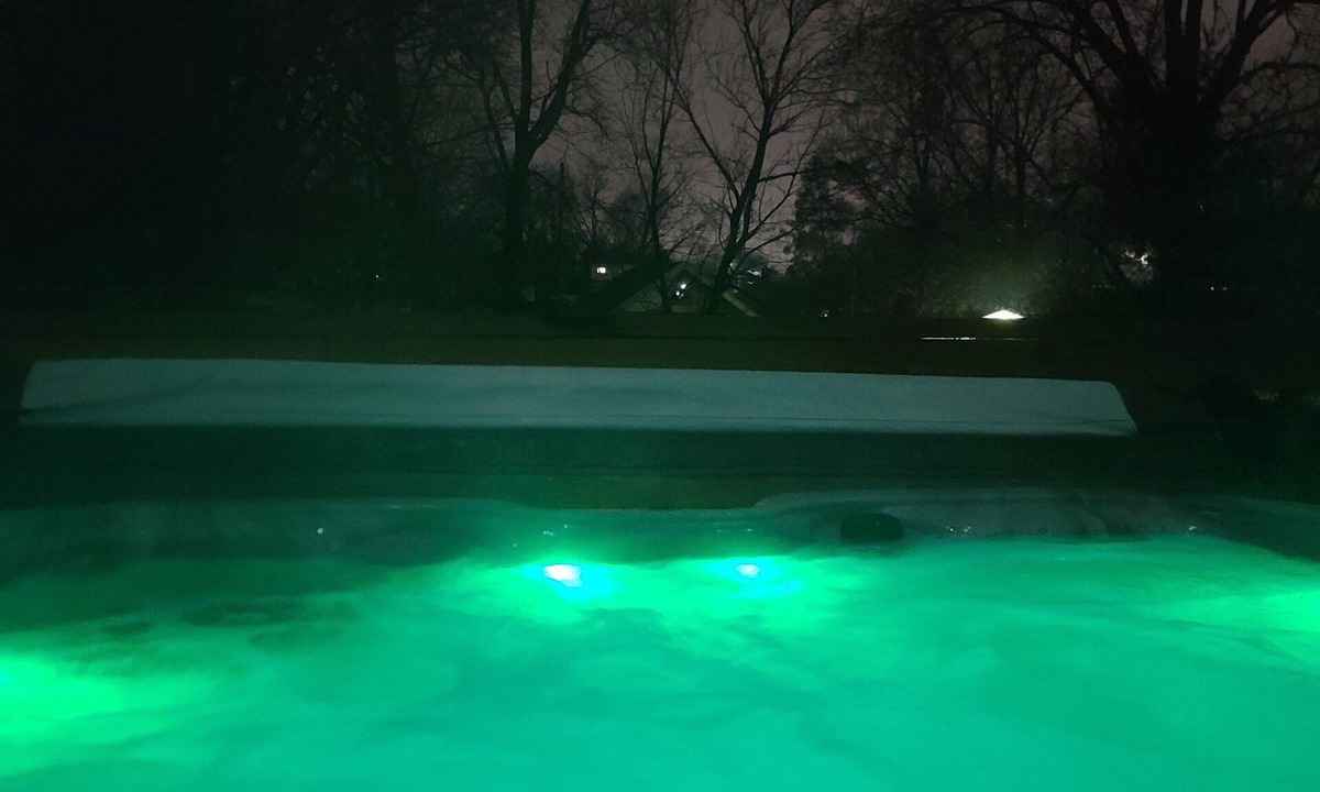 Lansing House | Cozy 1-bedroom with Hot Tub