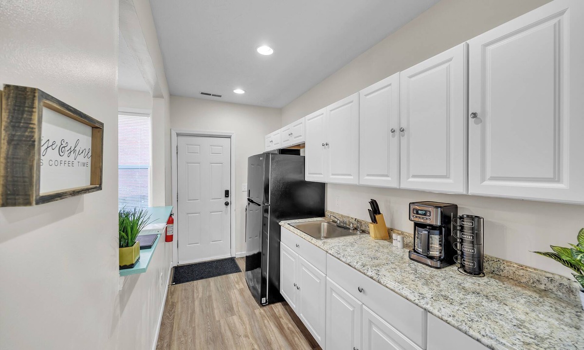 Ludlow House | Cozy 2 Bedroom Getaway