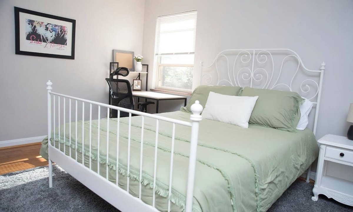 Roselawn Finance Apartment | Cozy Apartment in Pleasant Ridge #1