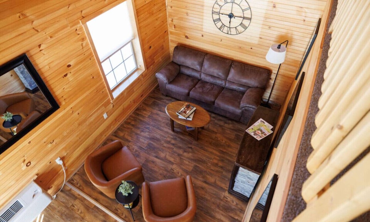 Bethlehem Cabin | Cozy Log Cabin Loft White Mountains Escape