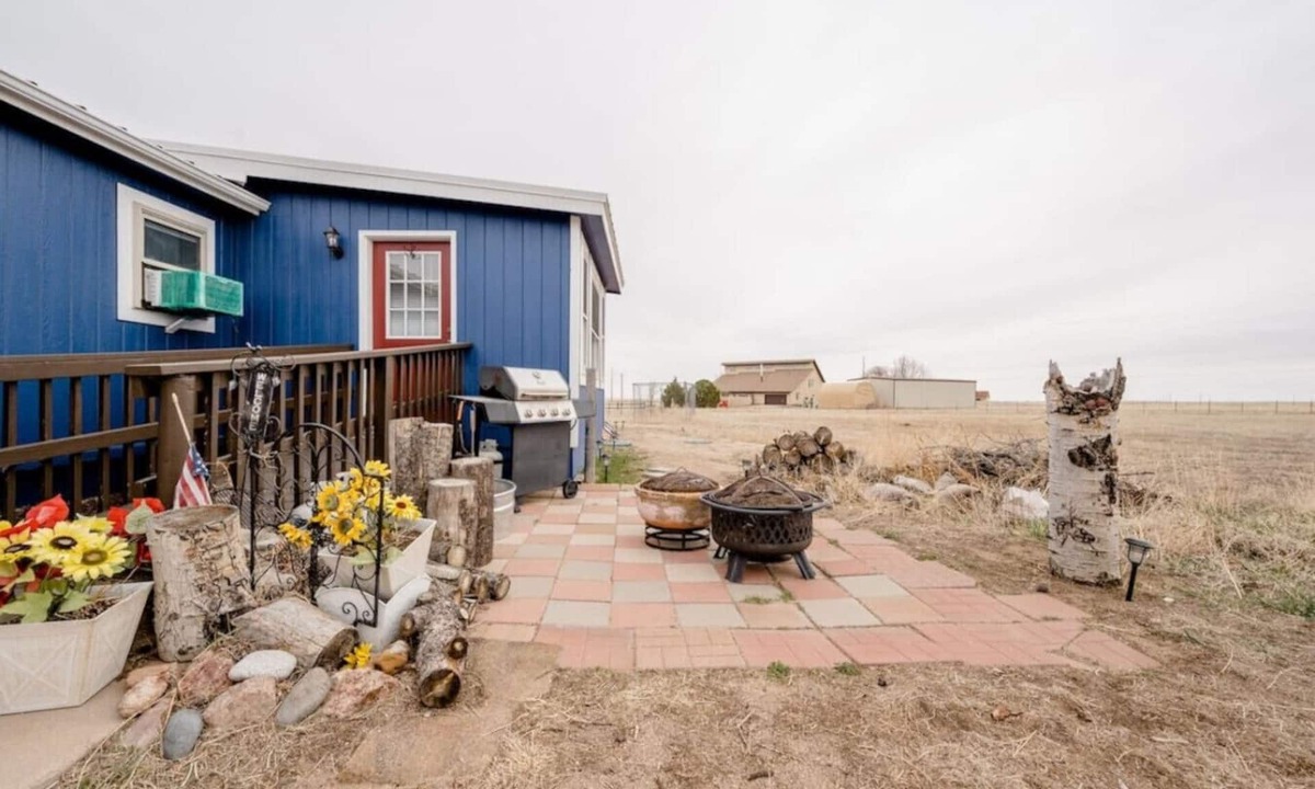 Peyton House | Cozy Mountain View Retreat + Pet Friendly