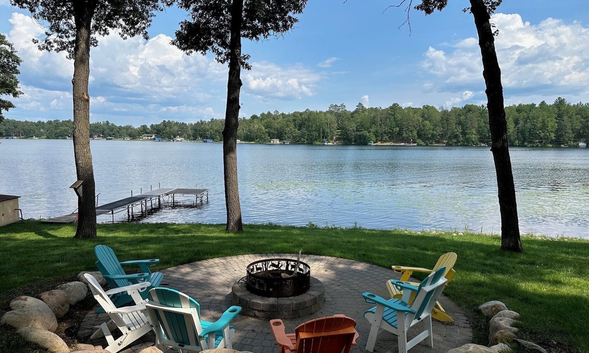 Nisswa Cabin | Cozy Rustic Cabin with WIFI on the Gull Lake Chain in Nisswa!