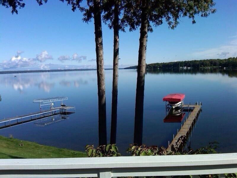 Indian River Cottage | Cozy secluded cottage on Mullett Lake!