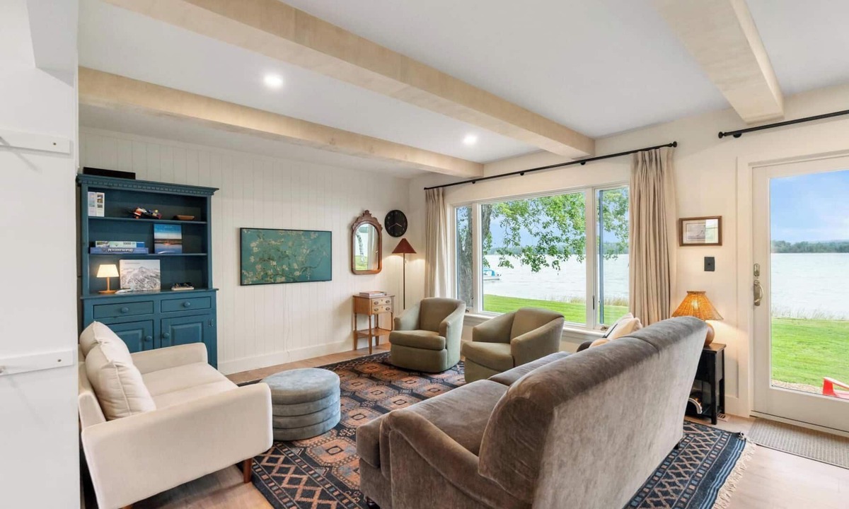 Petoskey House | Crooked Lake Waterfront Cottage With Private Dock