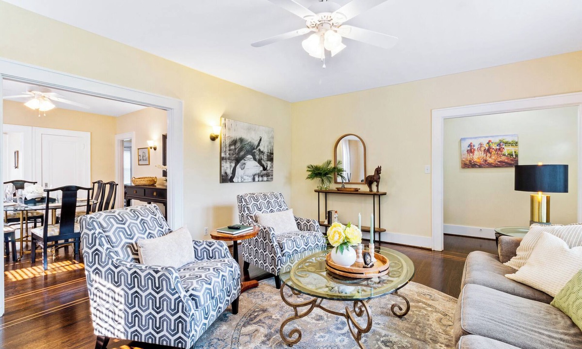 Louisville House | Daily Double-Expo, UofL, Downtown, Highlands, close to track, NEW LISTING!