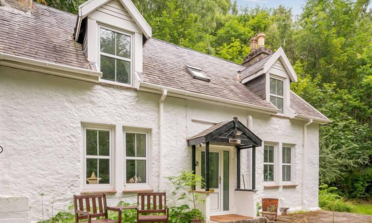 Invermoriston House | Dancot by Interhome