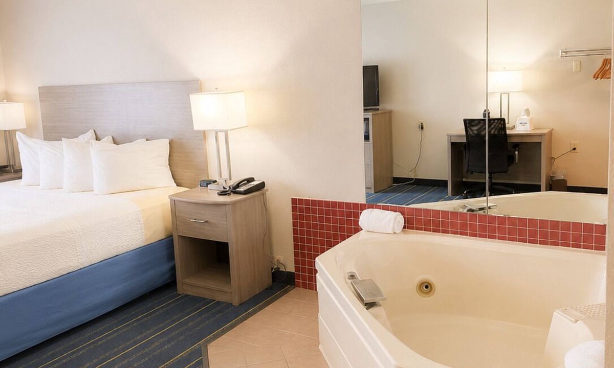 Hinckley Hotel | Days Inn by Wyndham Hinckley
