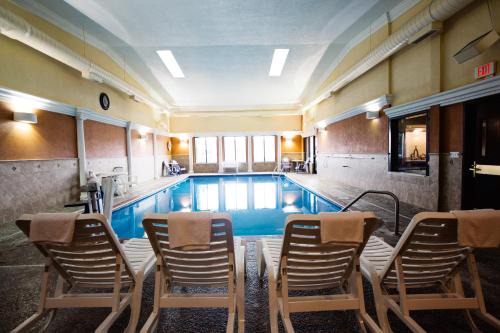 Minot Hotel | Days Inn by Wyndham Minot