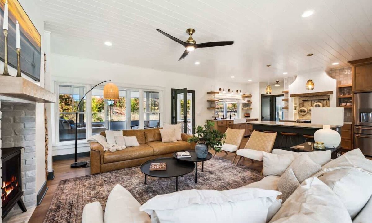 Sister Bay House | Designer Retreat · Screened Porch · Sister Bay