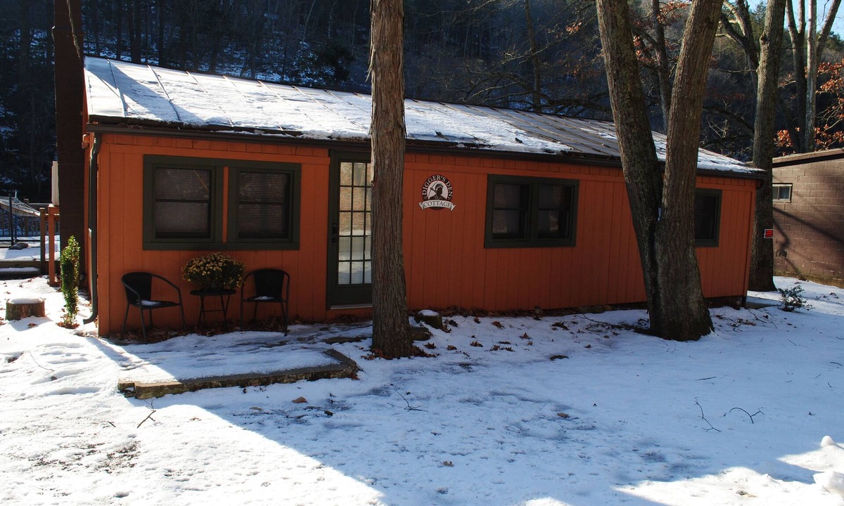 Swengel Cottage | Digger's Den fishing cottage