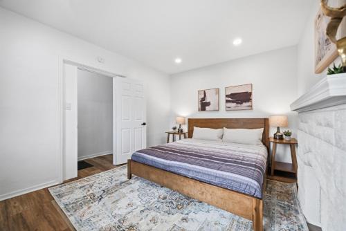 Dormont Apartment | Dormont, Pittsburgh Stylish and Modern Two Bedroom Apartment