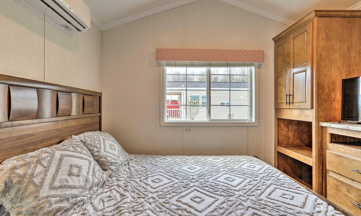 Pleasant Mount Villa | Dosanko Andalusian Escape · Poconos Getaway