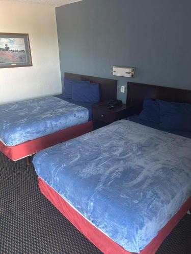 Amarillo Apartment | Double Bed Hotel Room 122