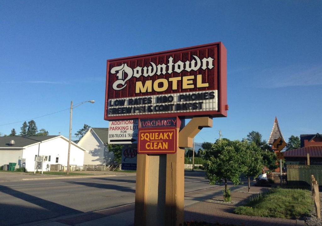 Gaylord Hotel | Downtown Motel