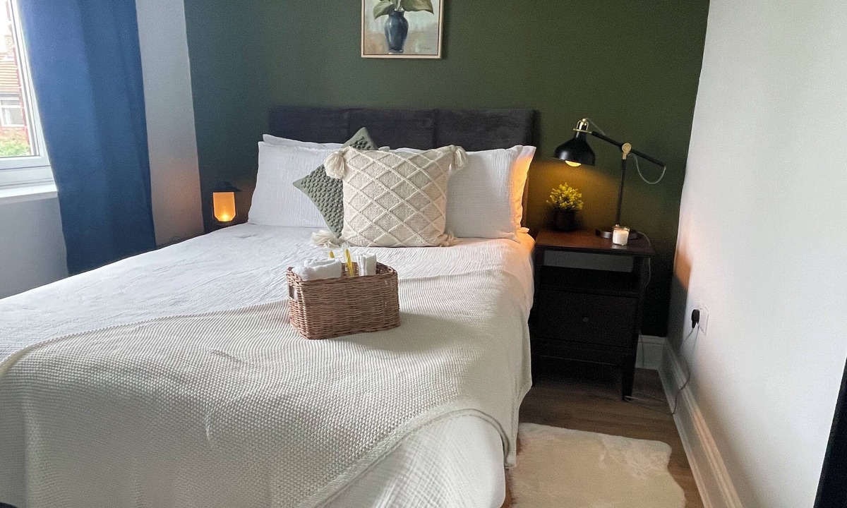 Durham House | Durham Retreat 15 minutes walk from Durham City center.