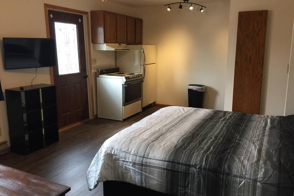 Tomah Apartment | E Veteran St Short Term Rentals - Apt J