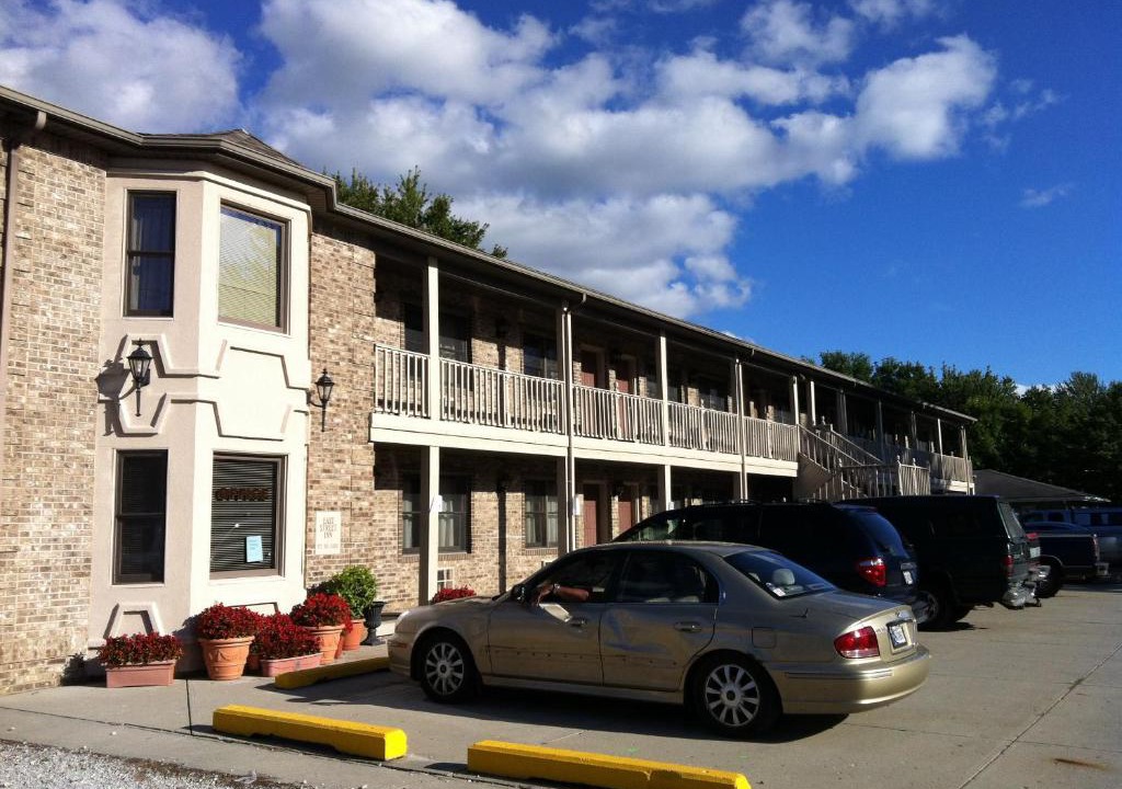 Tipton Hotel | East Street Inn & Suites