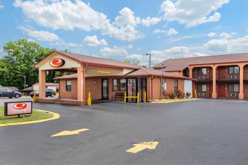 Talbot's Corner Hotel | Econo Lodge Nashville North