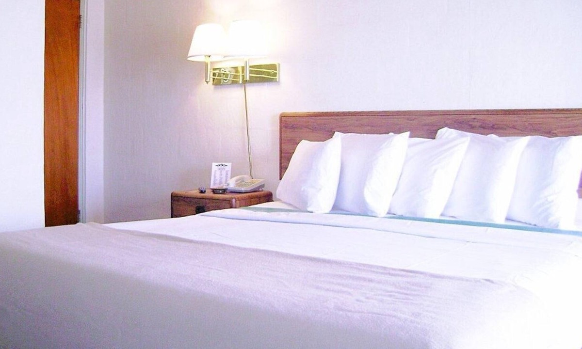 Chillicothe Hotel | Economy Inn Chillicothe