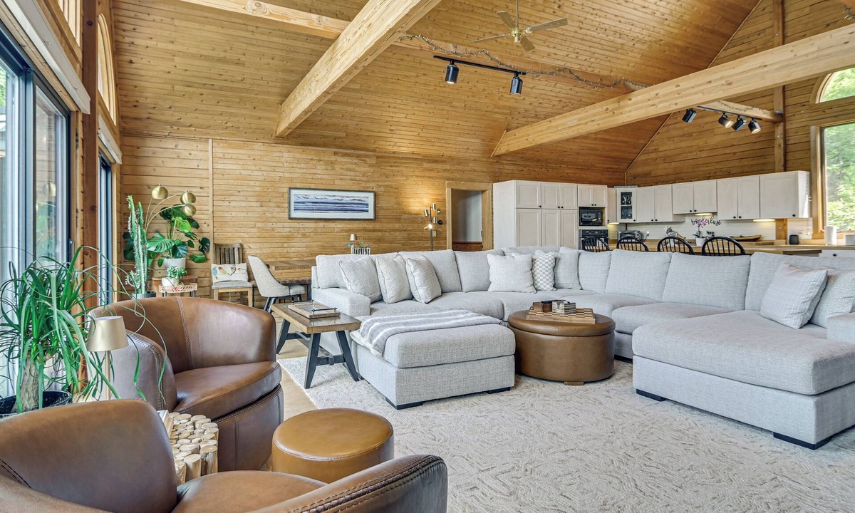 Harrison House | Elegant & Quiet Maine Escape w/Sauna & Deck
