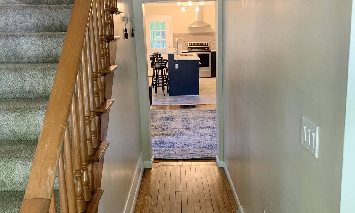 Ludington House | Entire Home in Downtown Ludington! Only blocks from the beach!