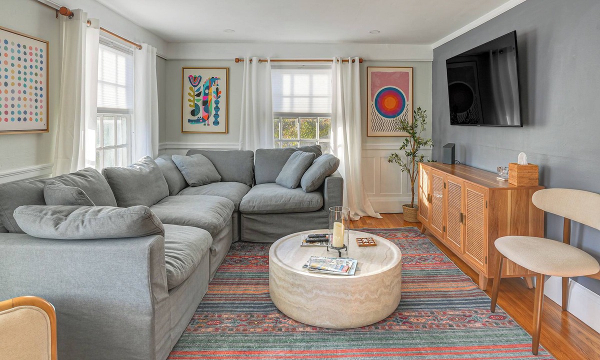 Magnolia House | Escape to Cape Ann | Steps to Beach & Pier!