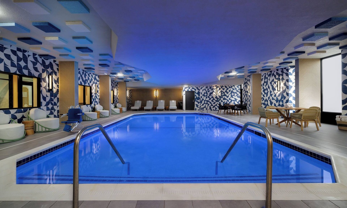 Troy Hotel | EVEN Hotel Detroit North - Troy
