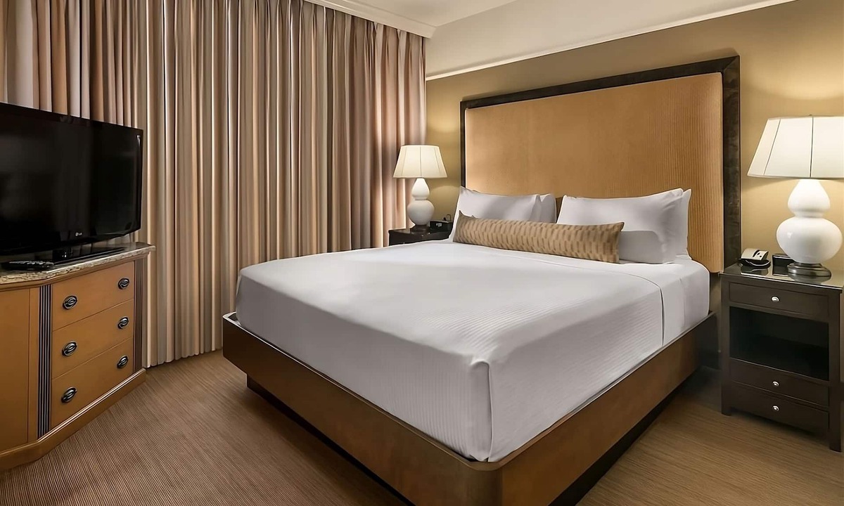 Gainey Village Villas Hotel | Explore the Best of Scottsdale from Our Luxurious All-Suite Resort! with Pool!