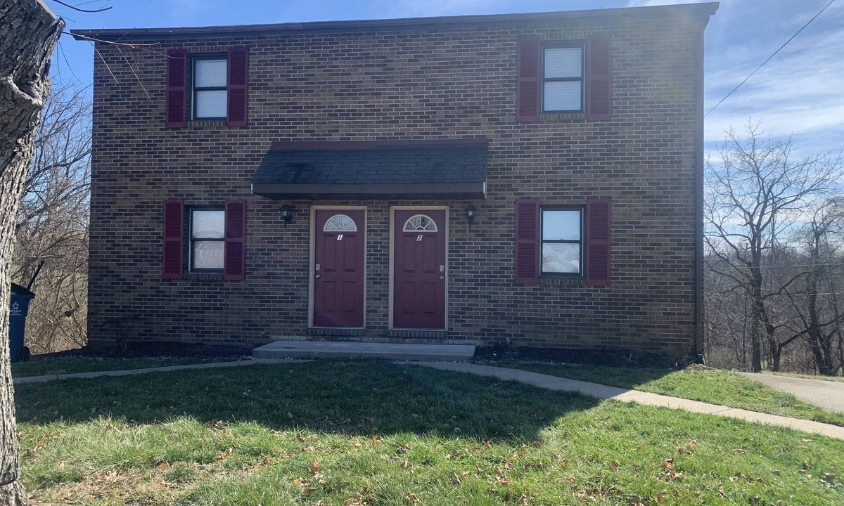 Williamstown Apartment | Ezekiel's Getaway Side 1 near Ark Encounter