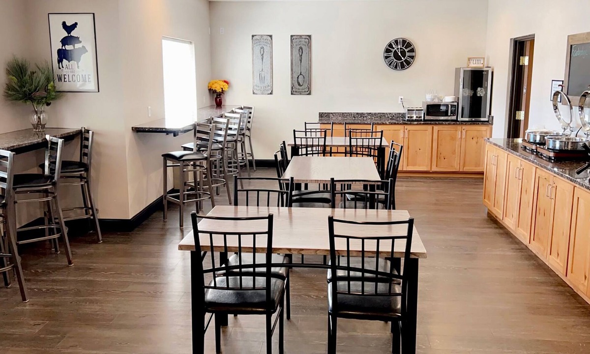 Williston Hotel | Fairbridge Inn & Suites Williston Near Airport