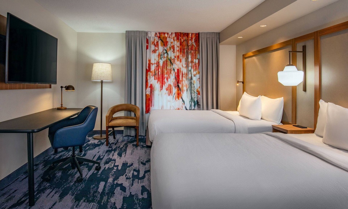 Brunswick Hotel | Fairfield Inn & Suites by Marriott Brunswick Freeport